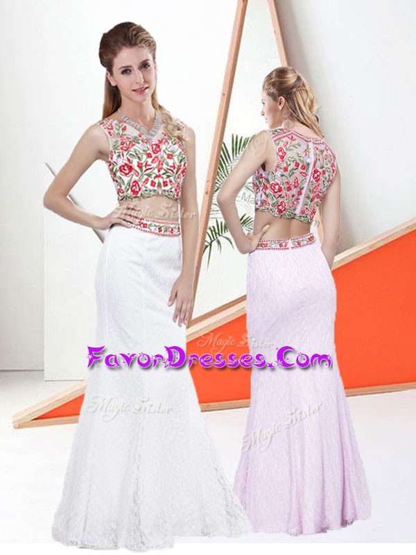  Sleeveless Lace and Embroidery Zipper 