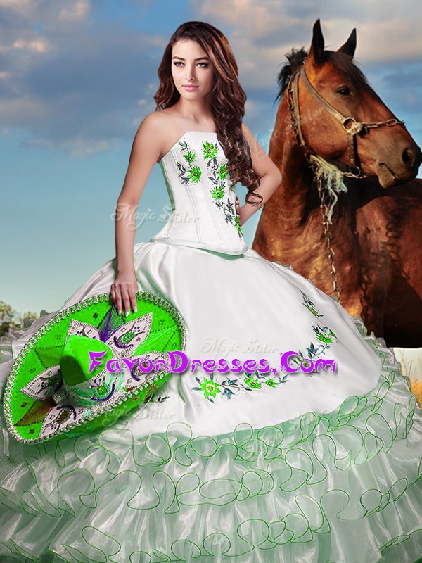  White Sleeveless Organza Lace Up Quinceanera Dress for Military Ball and Sweet 16 and Quinceanera