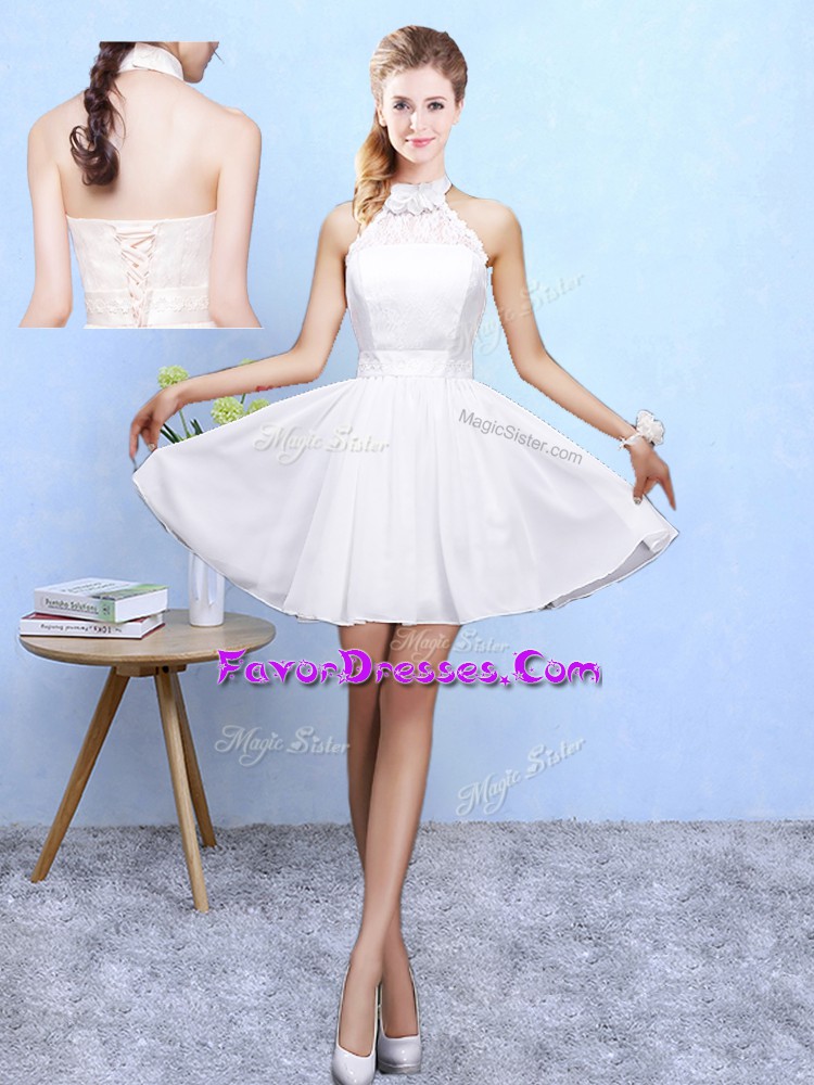 Noble Knee Length Lace Up Wedding Guest Dresses White for Beach and Wedding Party with Lace