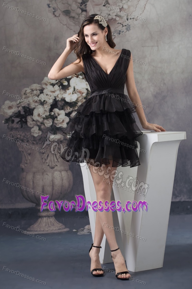 Plunging V-neck Ruched Organza Dress for Prom with Ruffed Layers in Black