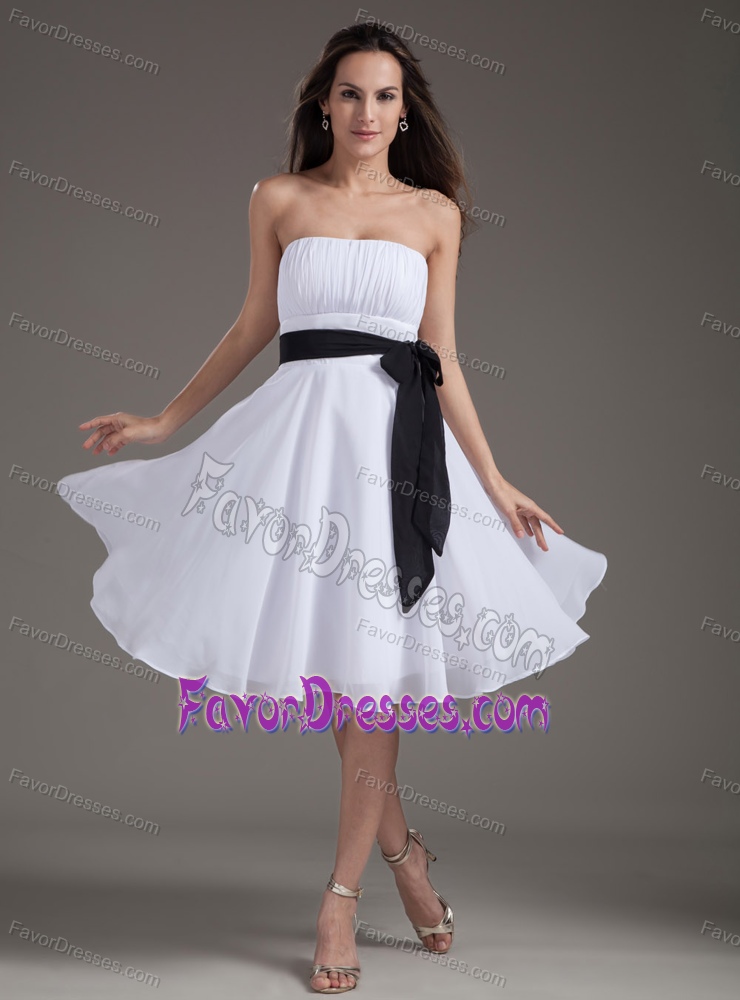 White Empire Strapless Short Prom Party Dress with Bowknot Made in Chiffon