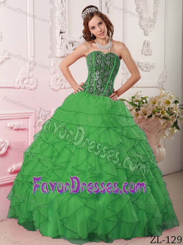 New Dark Green Sweetheart Organza Dress for Quince with Ruffles and Beading