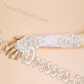 Lace Fingerless Elbow Length Bridal Gloves With Appliques