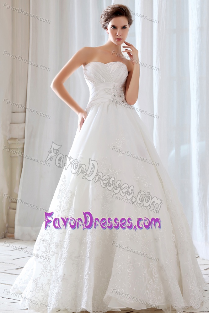 Low Price Sweetheart Lace Beaded and Ruched Wedding Dresses on Promotion