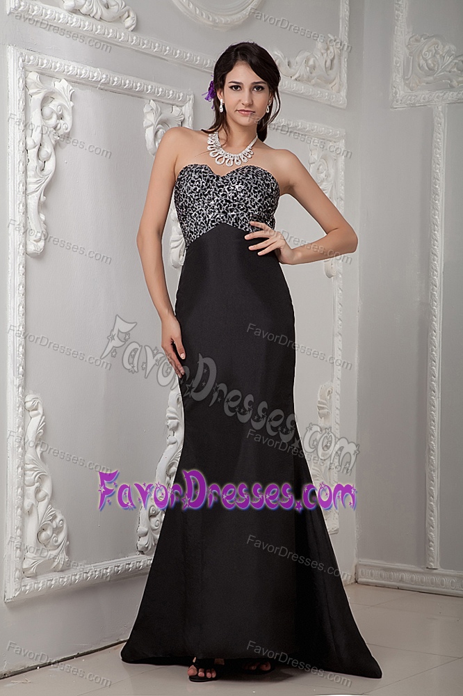 Cheap Black Column Sweetheart Maxi Dress Made in Satin with Beading