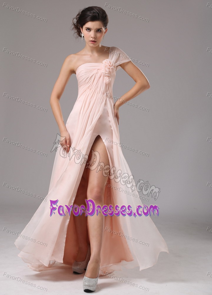 Light Pink One Shoulder Prom Dress for Long Girls with Handle Flowers