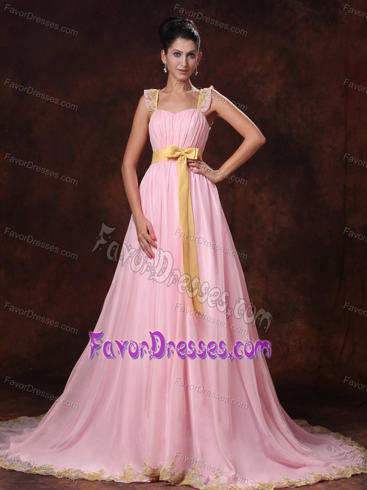 Pretty Pink Court Train Chiffon Prom Celebrity Dresses with Bowknot