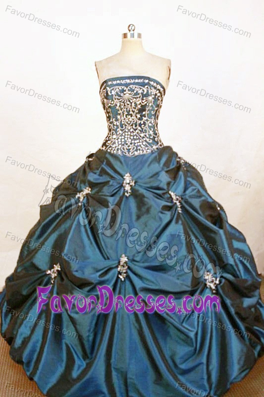 Affordable Strapless Appliqued Real Sample Quinceanera Dress Made in Taffeta