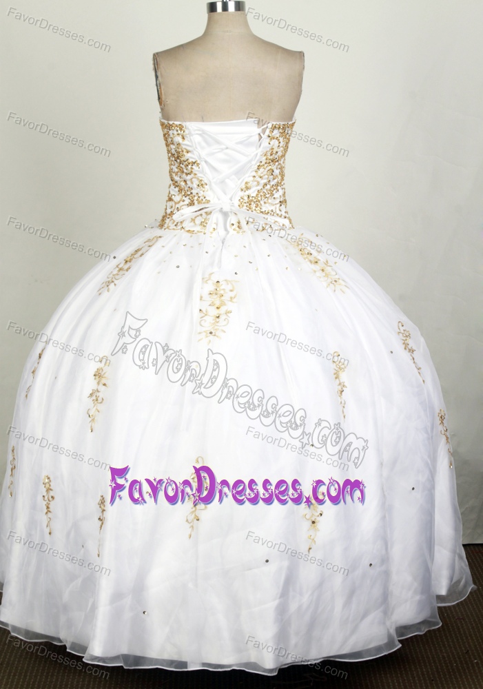 Wholesale Sweet Sixteen Dresses with Beading and Sweetheart in White