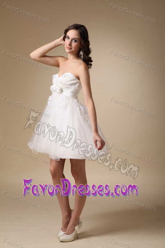 Sweetheart Mini-length White Tulle Appliqued Prom Dress for Girls with Flowers