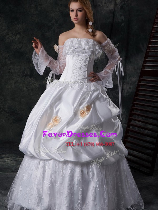 Smart White Ball Gowns Strapless Sleeveless Taffeta Floor Length Lace Up Lace and Appliques and Pick Ups Wedding Dress