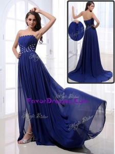 2016 Elegant Brush Train Strapless Beading Plus Size Prom Dresses in Royal Blue