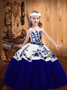 Fashion Tulle Straps Sleeveless Lace Up Embroidery Girls Pageant Dresses in Royal Blue