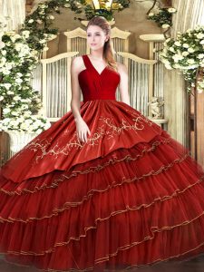 Dynamic Satin and Organza V-neck Sleeveless Zipper Embroidery and Ruffled Layers Ball Gown Prom Dress in Wine Red