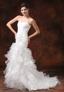 Mermaid Ruched White Organza Impressive Wedding Gown with Ruffled layers