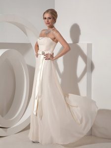 Flowing White Empire Strapless Chiffon Maid of Honor Dress with Beading