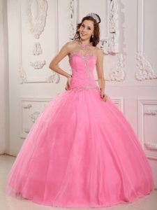 Lovely Sweetheart Quinces Dresses in Tulle with Appliques in Rose Pink