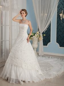 Unique Beaded Cathedral Train Lace-up Bridal Dresses for Church Wedding