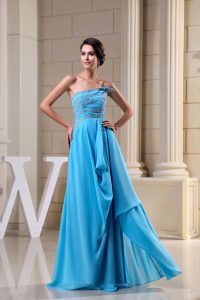 Beautiful Strapless Zipper-up Chiffon Prom Dress in Aqua Blue