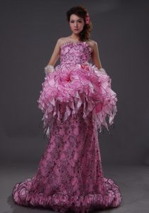 Luxurious Strapless Pink Lace Prom Dresses with Sequin and Ruffles