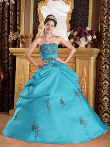 Pick-ups Strapless Teal Quinceanera Gowns with Embroidery and Handle Flower