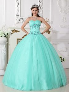 Elegant Green Ball Gown Sweetheart Beaded Quinceanera Dress