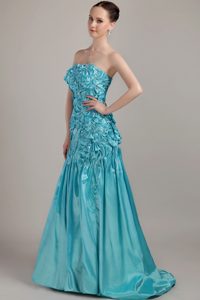 Popular Strapless Taffeta Beaded and Ruched Holiday Dresses with