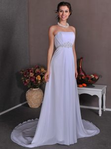 Noble Empire Strapless Court Train Chiffon Bridal Dresses with Appliques