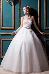Elegant Ball Gown Sweetheart Beaded Satin and Tulle Wedding Dress for Cheap