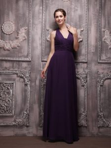 Popular Dark Purple Halter Top Ruched Chiffon Long Prom Dresses for Girls
