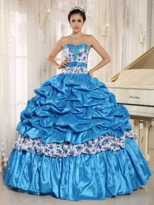 Lovely Ball Gown Sweetheart Beaded Taffeta Sweet 16 Dress in Aqua Blue